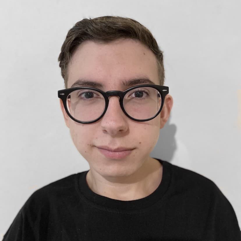 Luca S.
